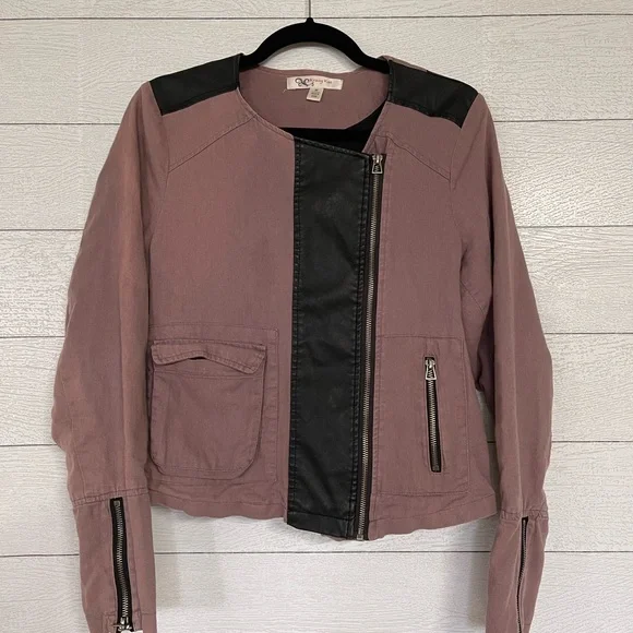 Moto Style Fall Jacket - Picture 3 of 7